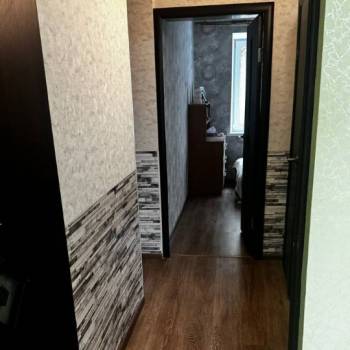 Продается Многокомнатная квартира, 76,8 м²