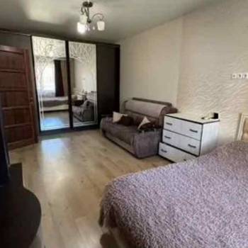 Сдается 1-комнатная квартира, 38 м²