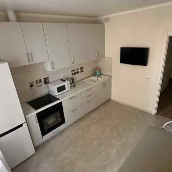 Сдается 1-комнатная квартира, 38 м²