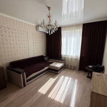 Сдается 1-комнатная квартира, 40 м²