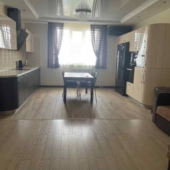 Сдается Многокомнатная квартира, 86 м²