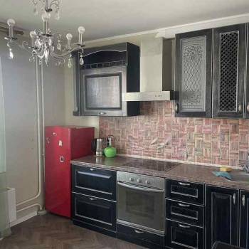 Сдается 1-комнатная квартира, 37 м²
