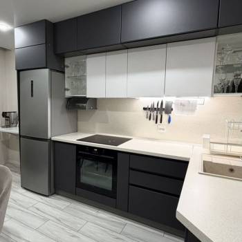 Продается 1-комнатная квартира, 45 м²