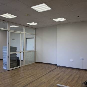 Продается Офис, 77 м²