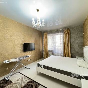 Сдается Многокомнатная квартира, 98 м²