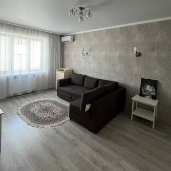 Сдается 1-комнатная квартира, 36,5 м²
