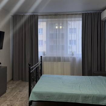 Сдается 1-комнатная квартира, 48 м²