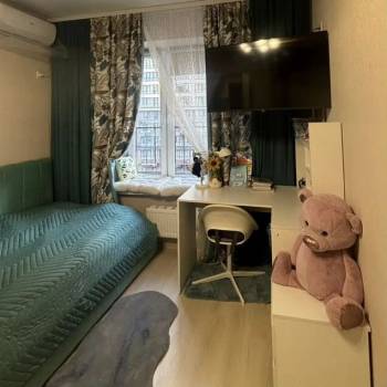 Сдается 1-комнатная квартира, 38 м²
