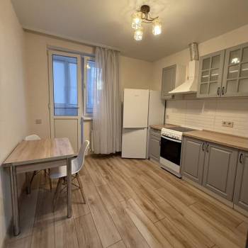 Сдается 1-комнатная квартира, 36 м²