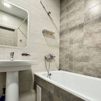 Сдается 1-комнатная квартира, 46 м²