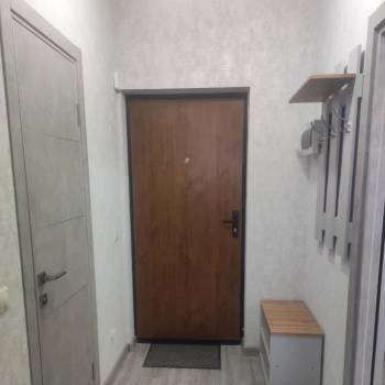 Сдается 1-комнатная квартира, 46 м²