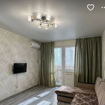 Сдается 1-комнатная квартира, 46 м²