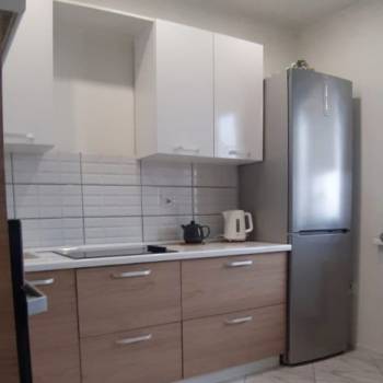 Продается 1-комнатная квартира, 35 м²
