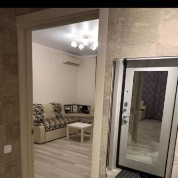 Сдается 1-комнатная квартира, 40 м²