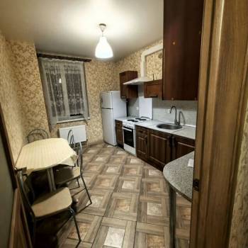 Сдается 2-х комнатная квартира, 55 м²