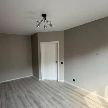 Продается 1-комнатная квартира, 32,9 м²
