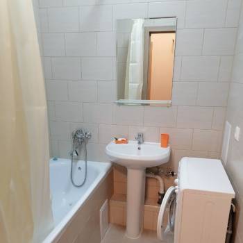 Сдается 1-комнатная квартира, 41,5 м²