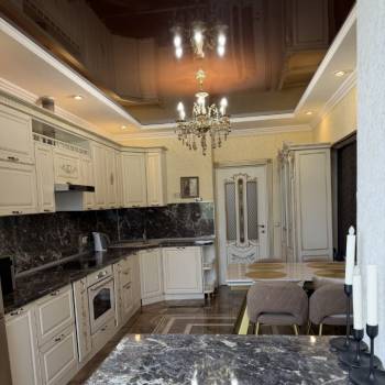 Сдается 2-х комнатная квартира, 71 м²