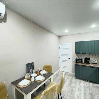 Сдается 1-комнатная квартира, 43 м²