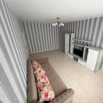 Сдается 2-х комнатная квартира, 65 м²