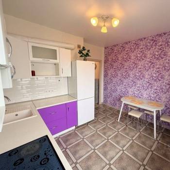 Сдается 2-х комнатная квартира, 65 м²