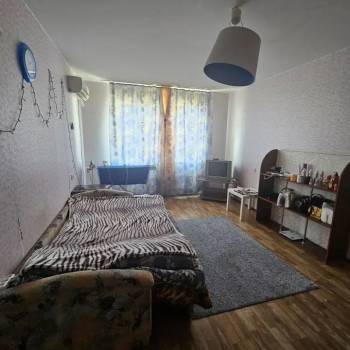 Продается 1-комнатная квартира, 38,1 м²