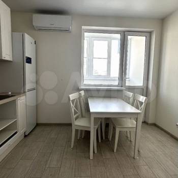 Продается 2-х комнатная квартира, 57,2 м²