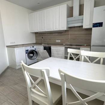 Продается 2-х комнатная квартира, 57,2 м²