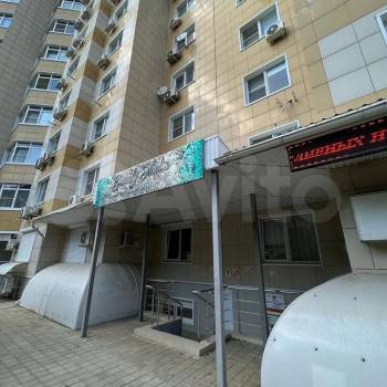 Продается Нежилое помещение, 82 м²