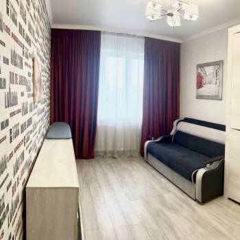 Продается 2-х комнатная квартира, 76 м²