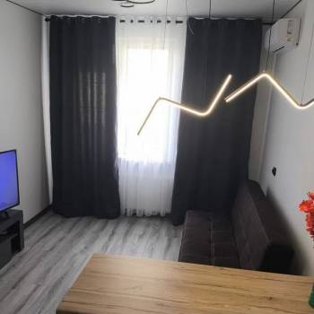 Продается 1-комнатная квартира, 35 м²