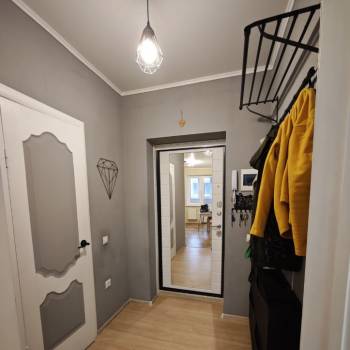 Продается 1-комнатная квартира, 37,8 м²