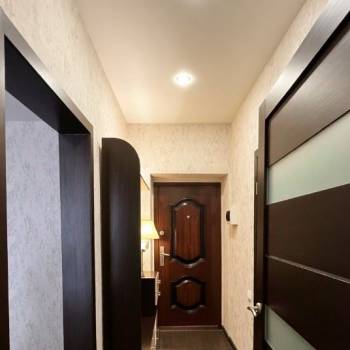 Продается 1-комнатная квартира, 37 м²