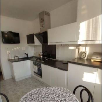 Продается 3-х комнатная квартира, 63 м²