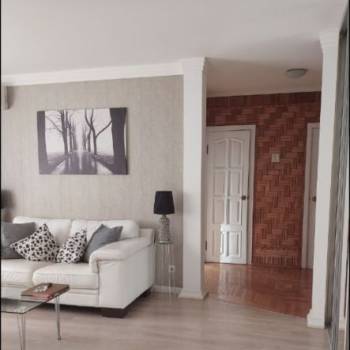 Продается 3-х комнатная квартира, 63 м²
