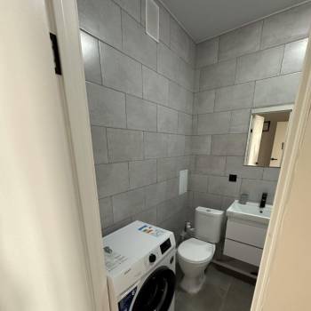 Продается 1-комнатная квартира, 38 м²