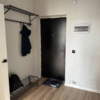 Продается 1-комнатная квартира, 38 м²