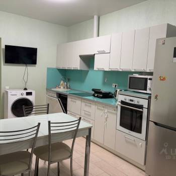 Сдается 2-х комнатная квартира, 62 м²