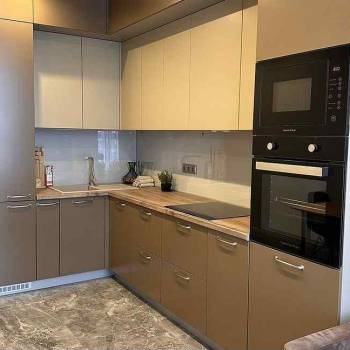 Сдается 1-комнатная квартира, 47 м²