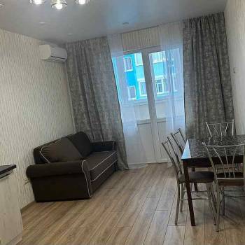 Сдается 1-комнатная квартира, 41,3 м²