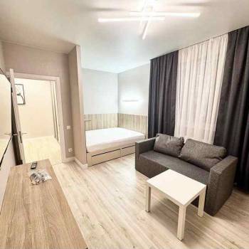 Сдается 1-комнатная квартира, 42 м²