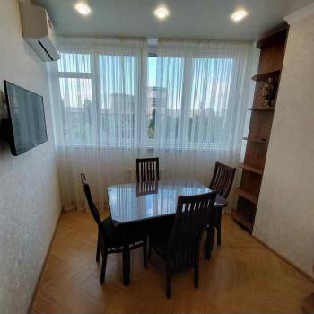 Сдается Многокомнатная квартира, 110 м²