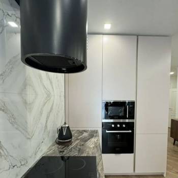 Сдается 1-комнатная квартира, 50 м²