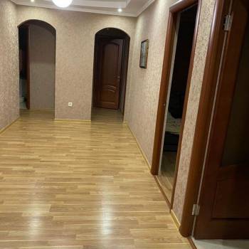 Сдается Многокомнатная квартира, 90,8 м²