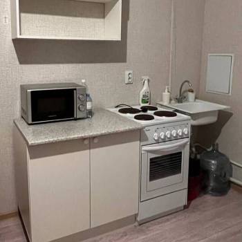 Продается 1-комнатная квартира, 36 м²
