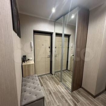 Продается 1-комнатная квартира, 46 м²