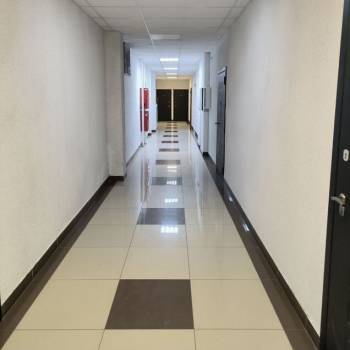 Продается 1-комнатная квартира, 42,9 м²