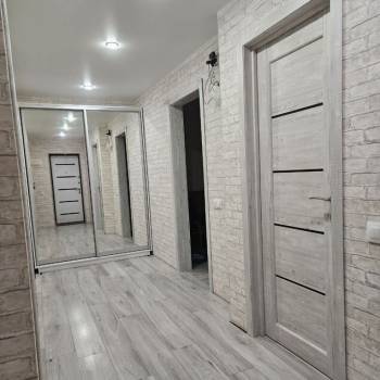 Продается 3-х комнатная квартира, 58 м²