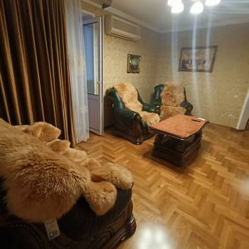Продается Многокомнатная квартира, 122,4 м²