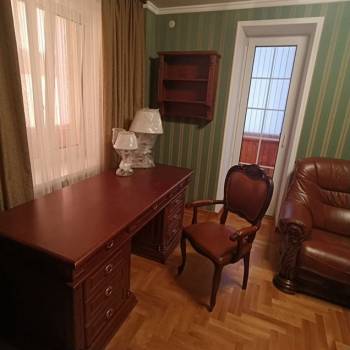 Продается Многокомнатная квартира, 122,4 м²